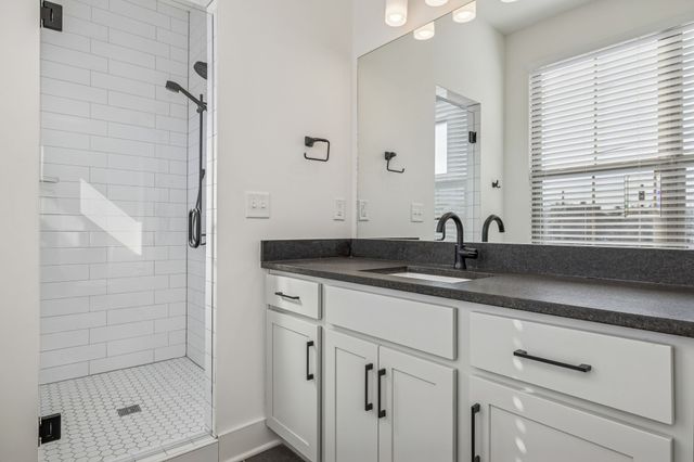 100 Thompson Ln Unit 6, Nashville, TN 37211