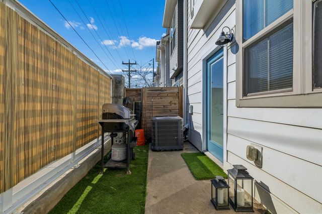 100 Thompson Ln Unit 6, Nashville, TN 37211