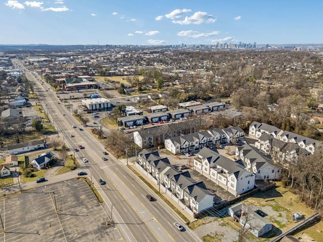 100 Thompson Ln Unit 6, Nashville, TN 37211