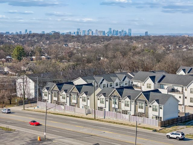 100 Thompson Ln Unit 6, Nashville, TN 37211