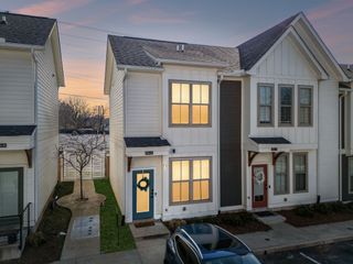 100 Thompson Ln Unit 6, Nashville, TN 37211