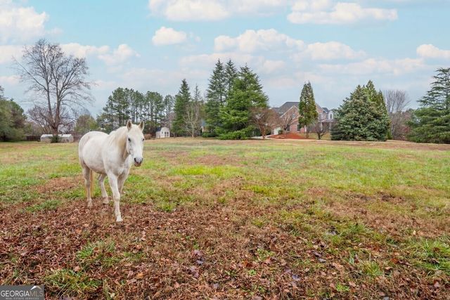 2540 Appaloosa Trail SW, Marietta, GA 30064