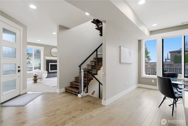 11422 NE 92nd Street, Kirkland, WA 98033