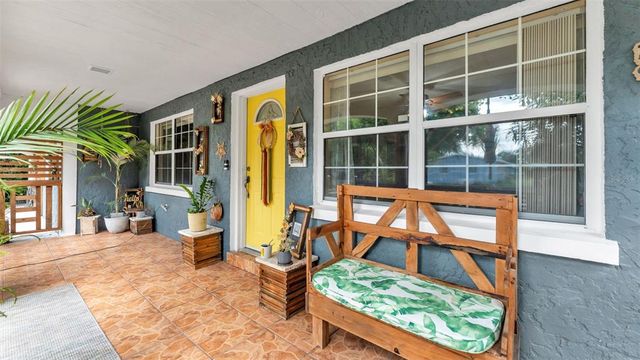 1624 HUMMINGBIRD LANE, Lakeland, FL 33801