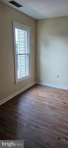 221-D-UNIT D N DUKE ST, Hummelstown, PA 17036