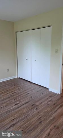 221-D-UNIT D N DUKE ST, Hummelstown, PA 17036