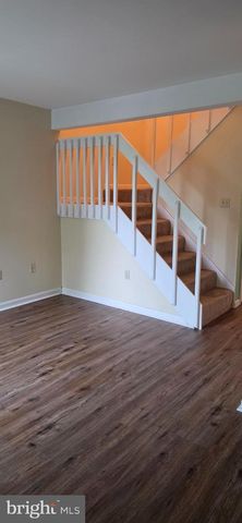 221-D-UNIT D N DUKE ST, Hummelstown, PA 17036