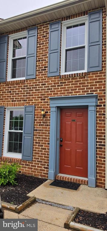 221-D-UNIT D N DUKE ST, Hummelstown, PA 17036