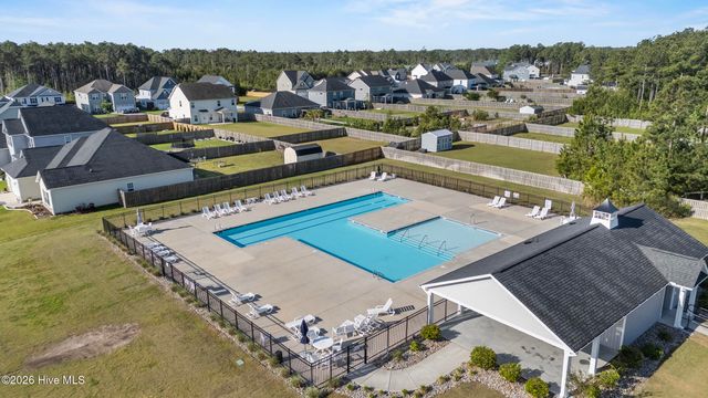 566 Transom Way, Sneads Ferry, NC 28460