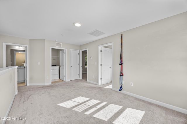 566 Transom Way, Sneads Ferry, NC 28460