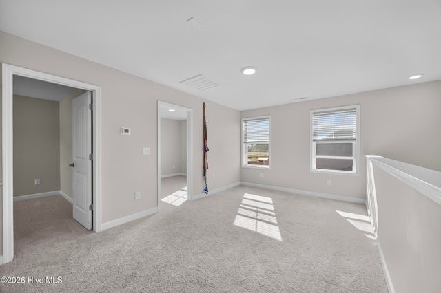 566 Transom Way, Sneads Ferry, NC 28460