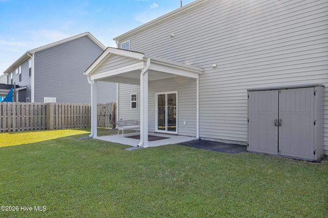 566 Transom Way, Sneads Ferry, NC 28460