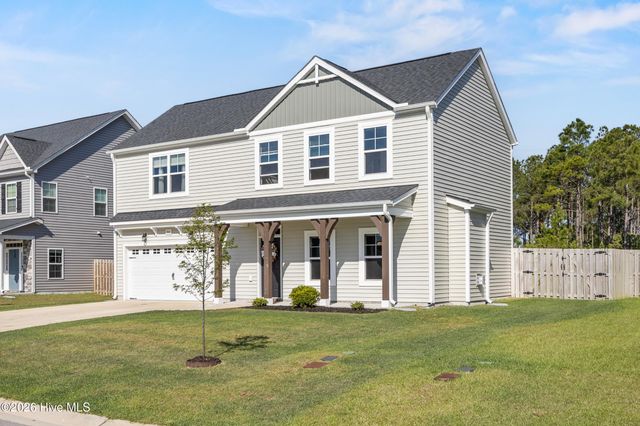 566 Transom Way, Sneads Ferry, NC 28460