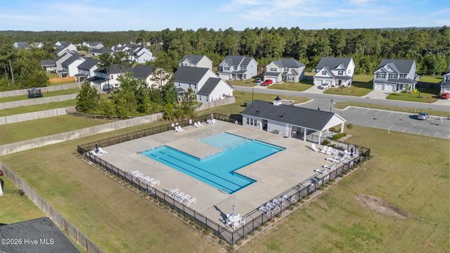 566 Transom Way, Sneads Ferry, NC 28460