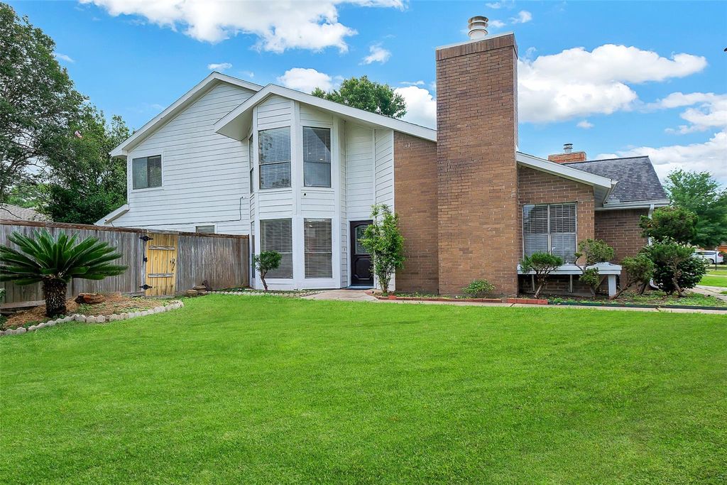 3103 Ashford Bend Drive, Houston, TX 77082