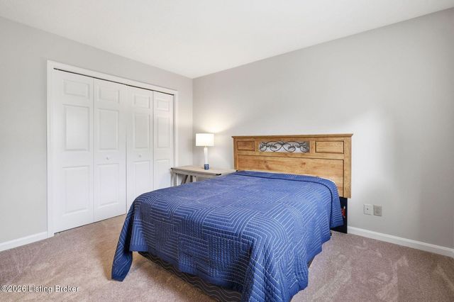 2738 Brownsboro Rd 1, Louisville, KY 40206