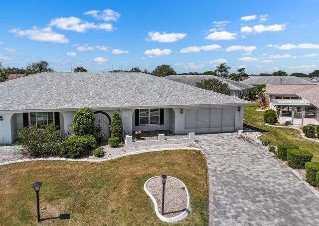 204 CACTUSFLOWER LANE, Sun City Center, FL 33573