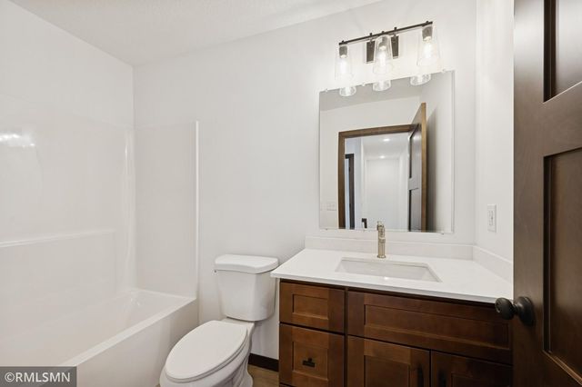 18012 Walnut Circle, Big Lake, MN 55309