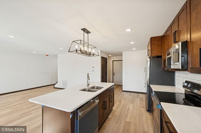 18012 Walnut Circle, Big Lake, MN 55309