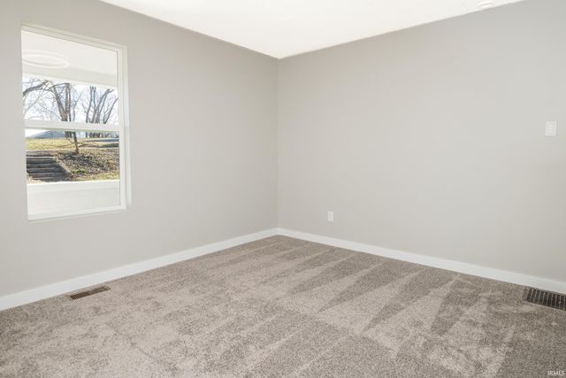 715 25Th Street, Bedford, IN 47421
