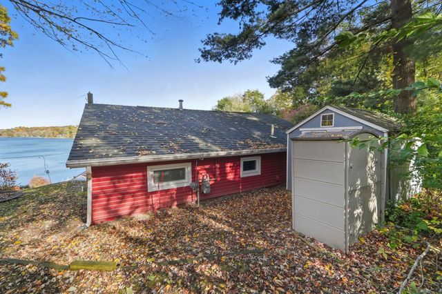 60 Lane 220A West Otter Lake, Angola, IN 46703