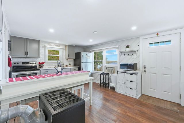 60 Lane 220A West Otter Lake, Angola, IN 46703