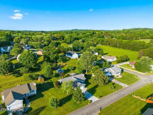 1404 Housley Drive, Athens, TN 37303