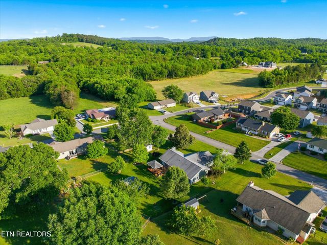 1404 Housley Drive, Athens, TN 37303