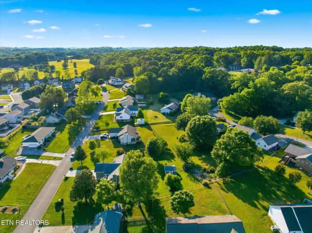 1404 Housley Drive, Athens, TN 37303