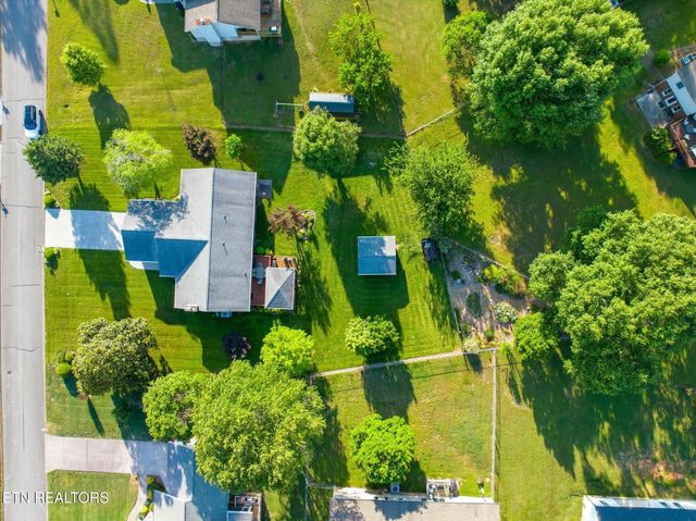 1404 Housley Drive, Athens, TN 37303