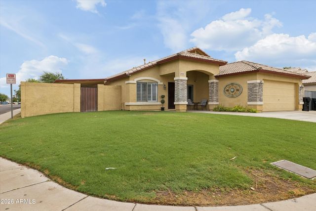 8846 W CAMPBELL Avenue, Phoenix, AZ 85037