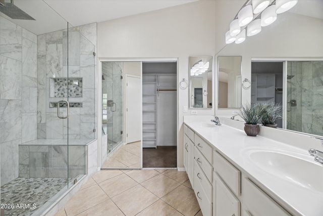 8846 W CAMPBELL Avenue, Phoenix, AZ 85037