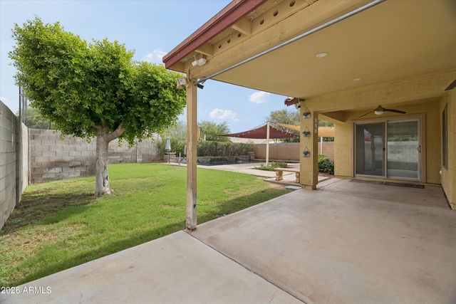 8846 W CAMPBELL Avenue, Phoenix, AZ 85037
