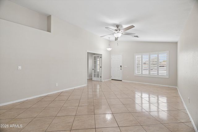 8846 W CAMPBELL Avenue, Phoenix, AZ 85037