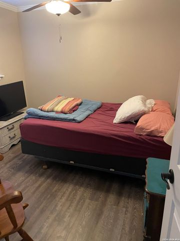 3145 Westview, Canyon Lake, TX 78133