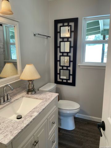 3145 Westview, Canyon Lake, TX 78133