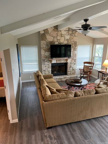 3145 Westview, Canyon Lake, TX 78133