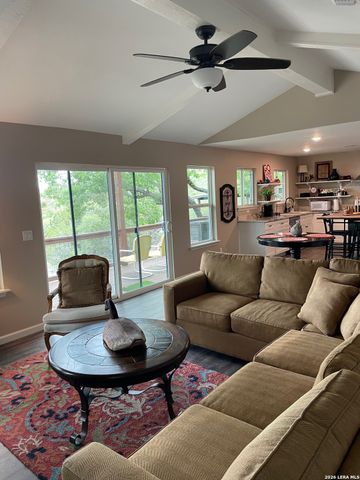 3145 Westview, Canyon Lake, TX 78133