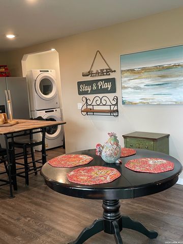 3145 Westview, Canyon Lake, TX 78133