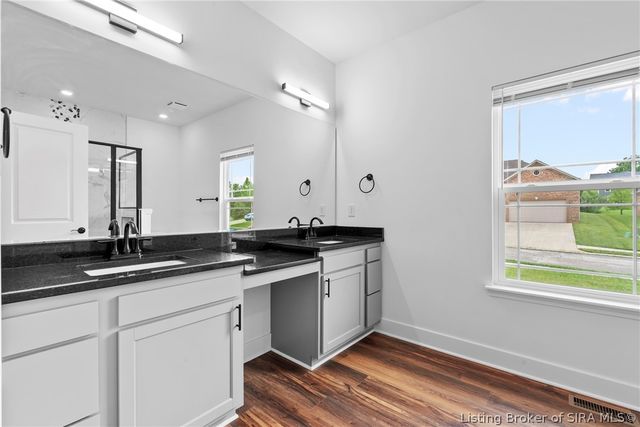 422 Pine Drive Circle, Henryville, IN 47126