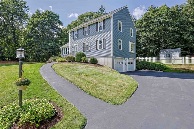 27 Marty Drive, Merrimack, NH 03054
