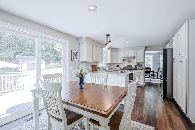 27 Marty Drive, Merrimack, NH 03054