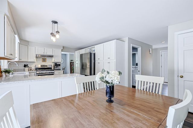 27 Marty Drive, Merrimack, NH 03054