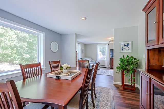 27 Marty Drive, Merrimack, NH 03054
