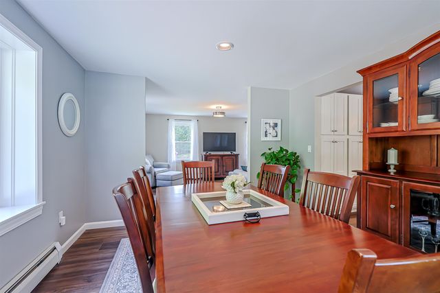 27 Marty Drive, Merrimack, NH 03054