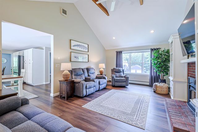 27 Marty Drive, Merrimack, NH 03054