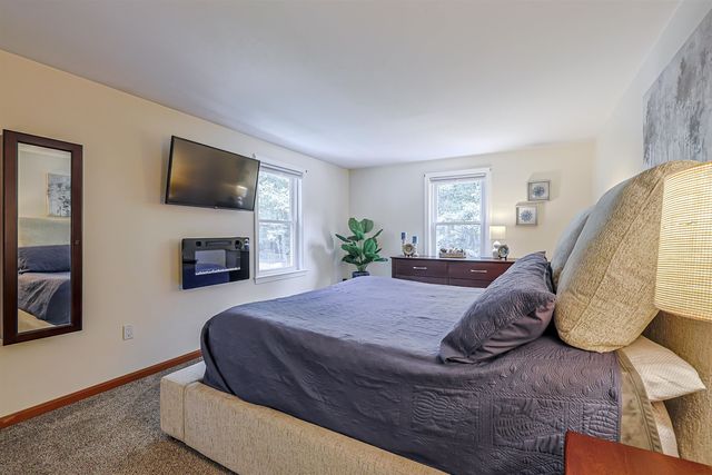 27 Marty Drive, Merrimack, NH 03054
