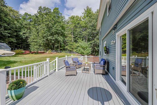 27 Marty Drive, Merrimack, NH 03054