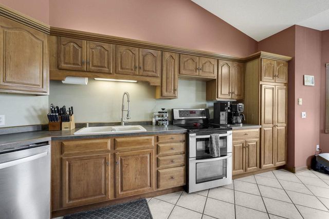 W7371 BUTTERFLY LANE, Shiocton, WI 54170