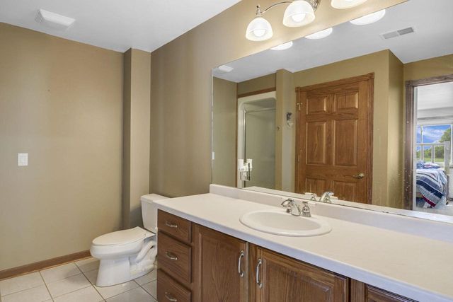 W7371 BUTTERFLY LANE, Shiocton, WI 54170